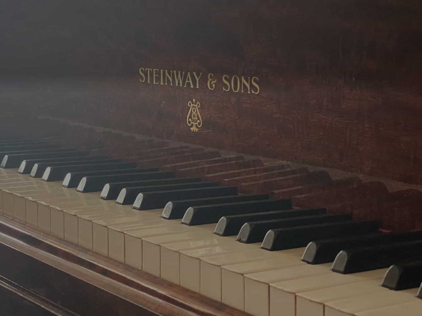 Name of the piano steinway and sons