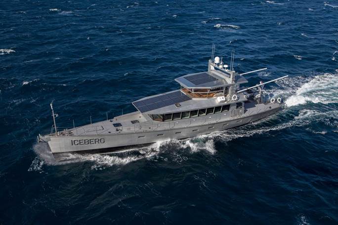 Photo of a Steve Dashew design FPB aluminium motor explorer yacht designed for ocean passages and high latitude expeditions.