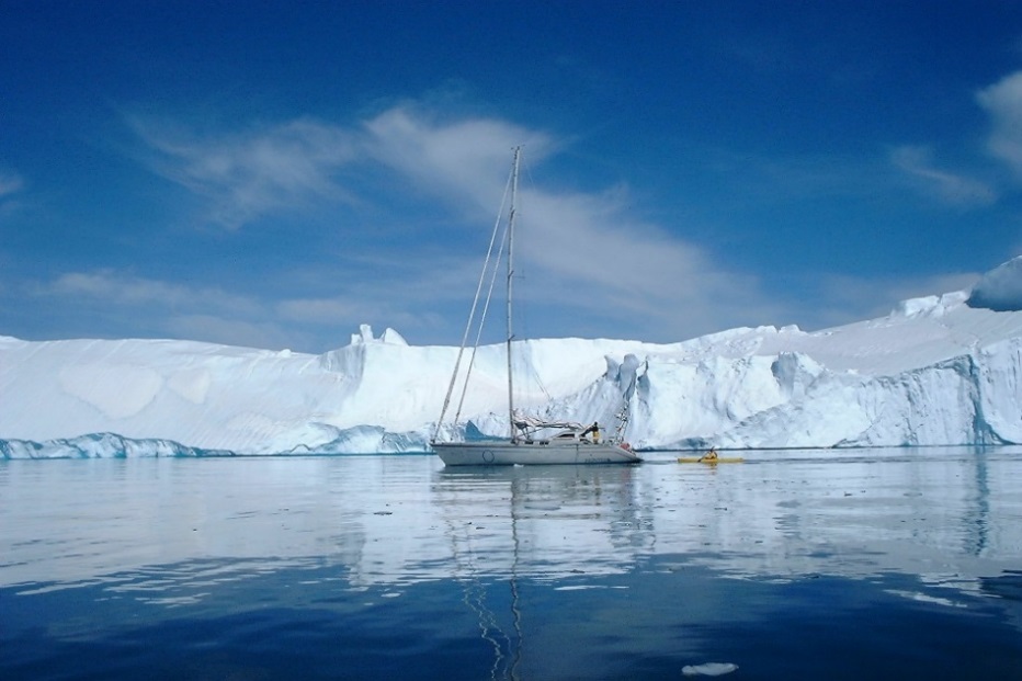 This design is the sailing explorer yacht Qilak at anchor in the Svalbard Archipelago. Svalbard and the Arctic is the coming destination for superyacht owners who want a remote challenging cruising ground to themselves, a place where they can take part in a private expedition that is not on the other side of the world.
