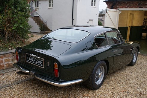 Aston Martin DB6 Superleggre