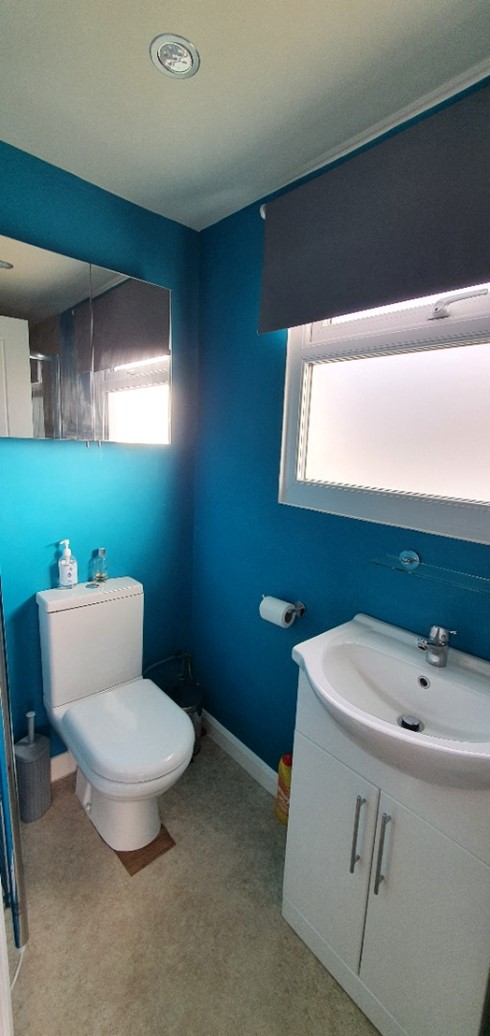 Chalet 5 Toilet
South Shore Holiday Village, Bridlington
Sea view. Dog Friendly. Disabled friendly.