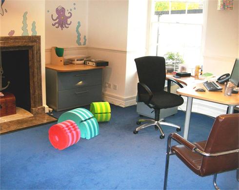 Ocean consultation room - your child will have fun  playing with toys during Parent-Doctor discussions. 